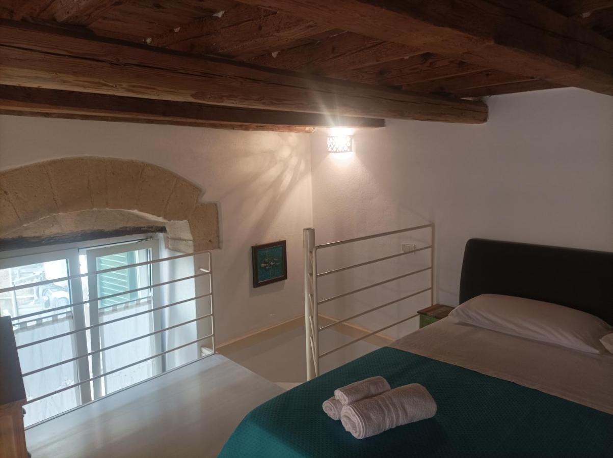 Casa Vacanze Il Geco Trani Esterno foto