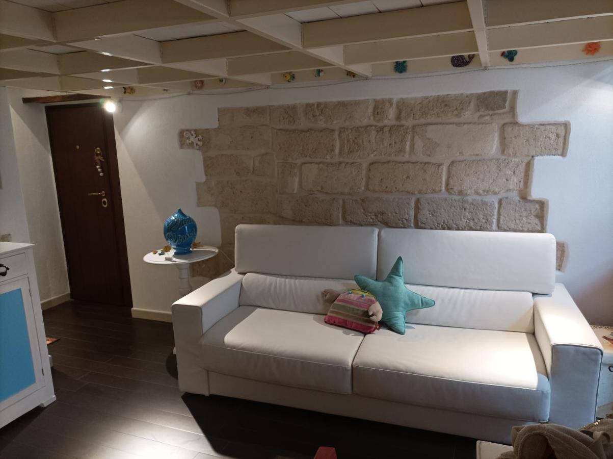Casa Vacanze Il Geco Trani Esterno foto