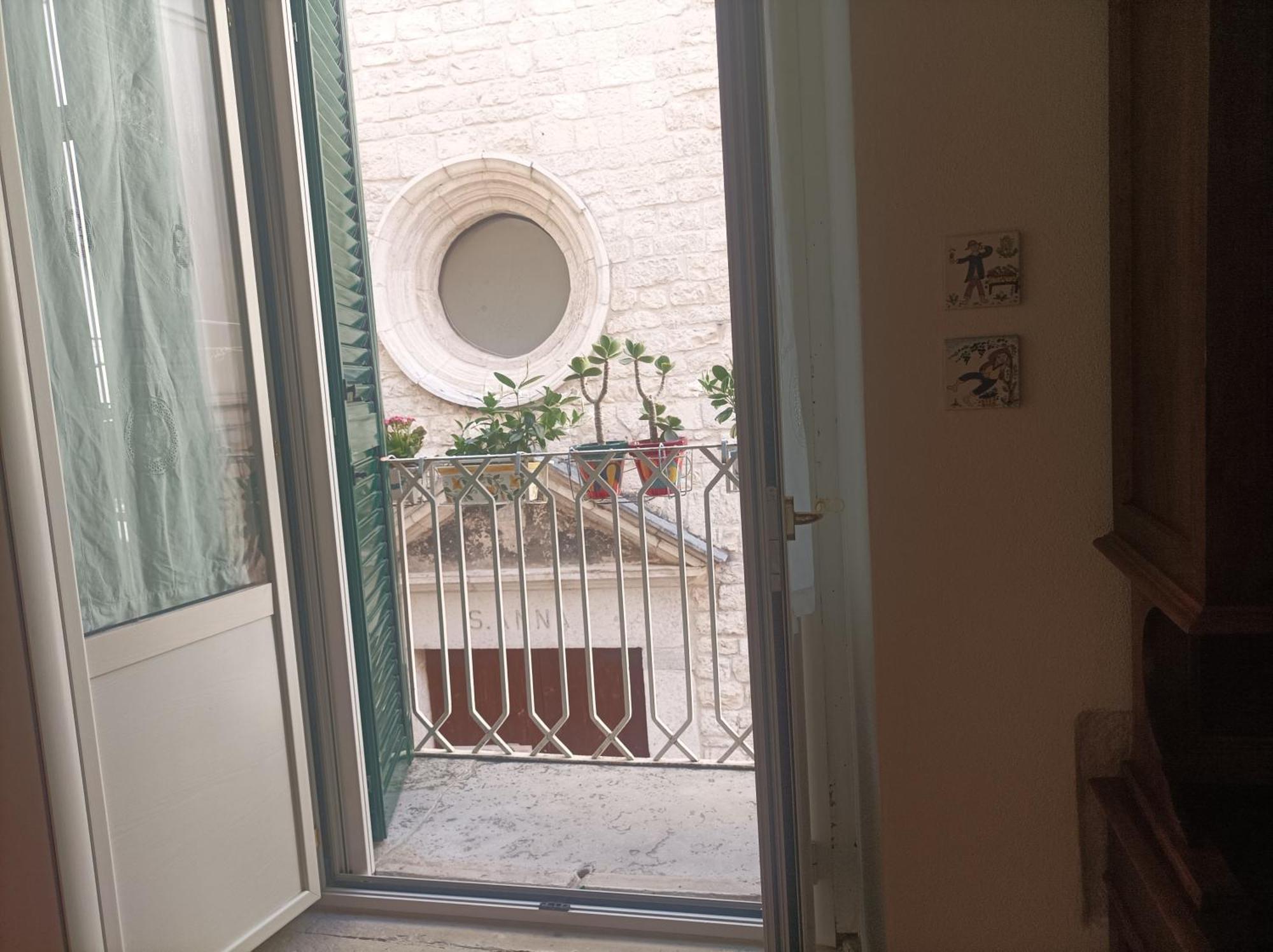 Casa Vacanze Il Geco Trani Esterno foto